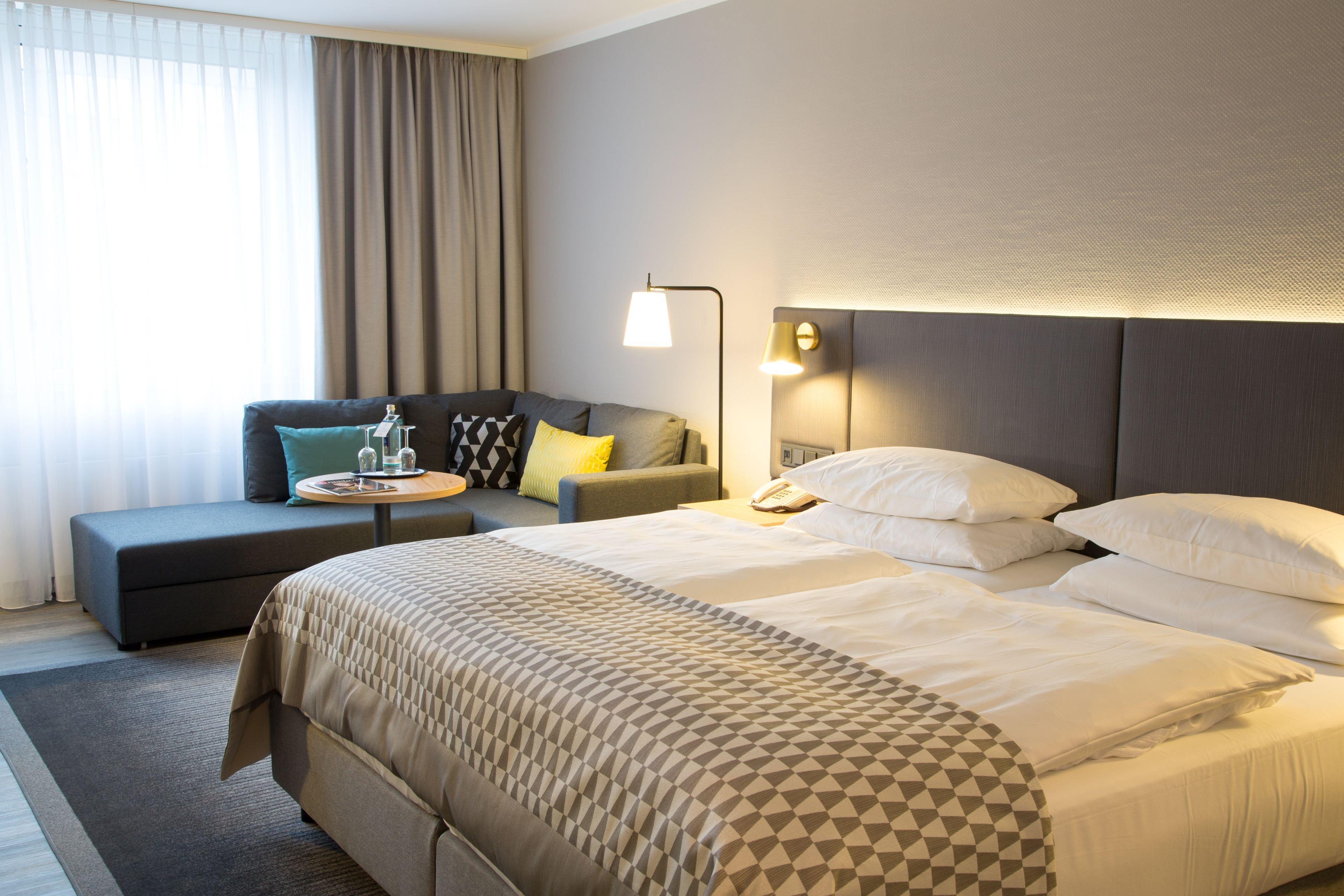 Holiday Inn Duesseldorf-Neuss By Ihg Exterior photo