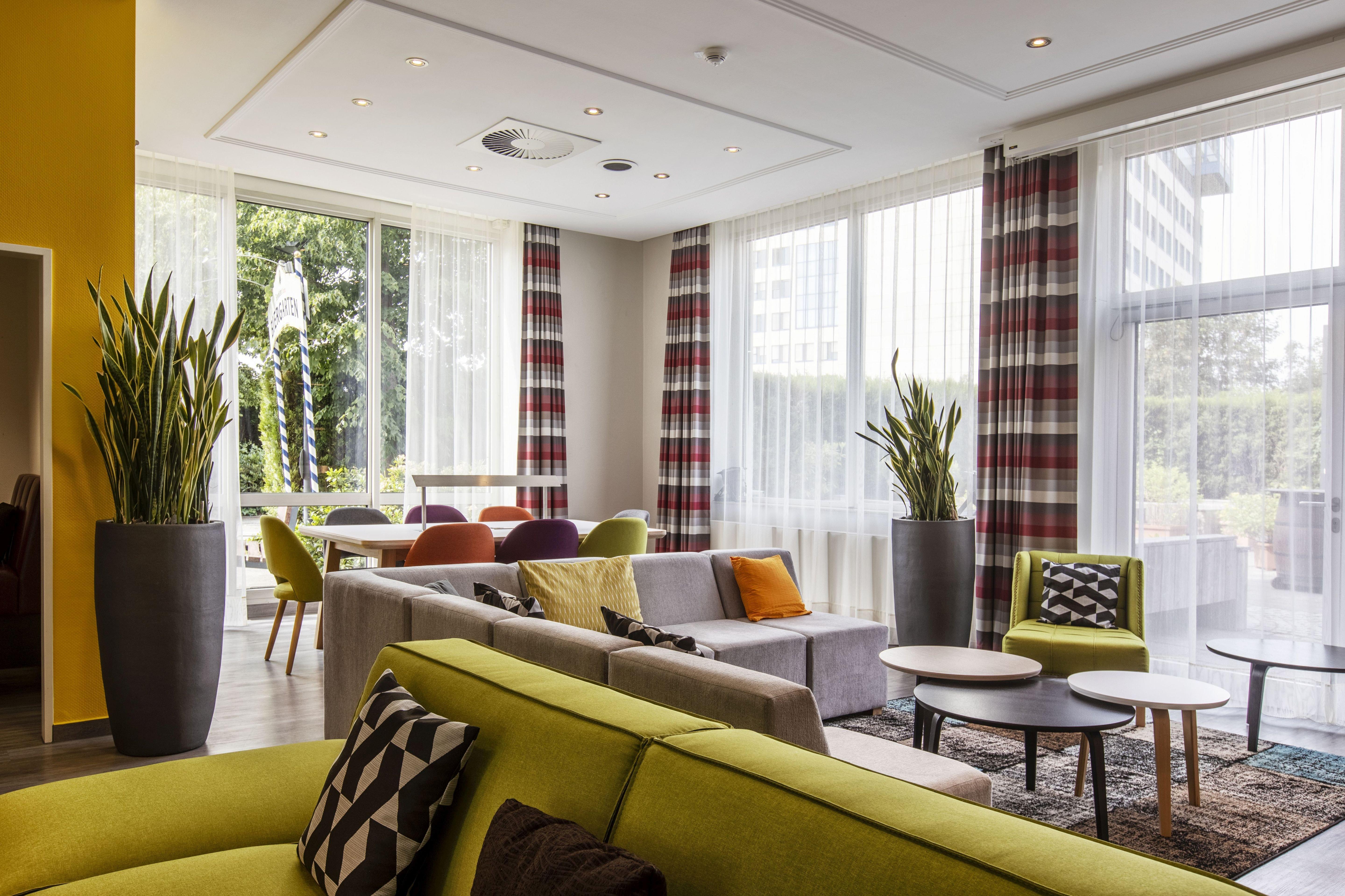 Holiday Inn Duesseldorf-Neuss By Ihg Exterior photo