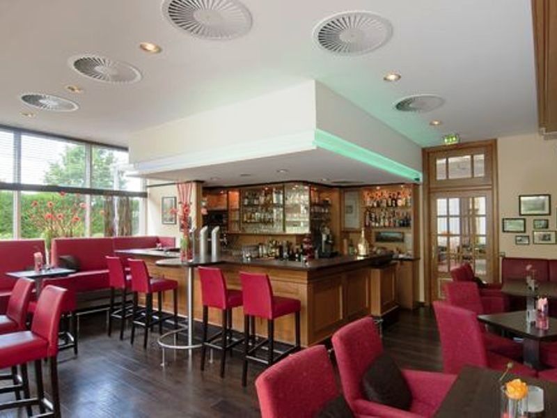 Holiday Inn Duesseldorf-Neuss By Ihg Exterior photo
